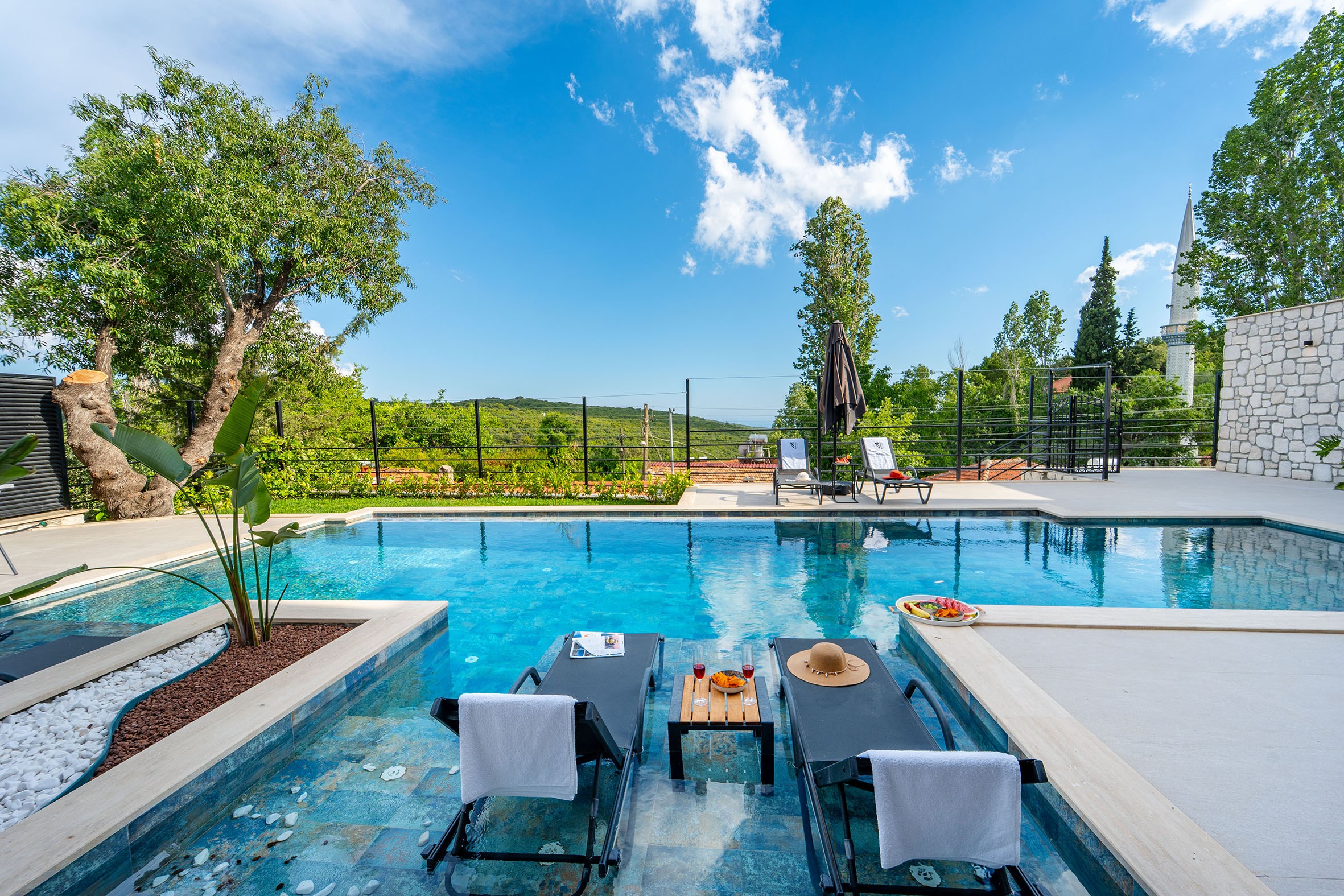 Kaş kiralık yazlık villa